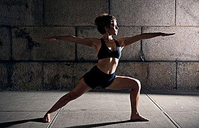 国产多人生存社交游戏《幽霾》steam免费测试今日开启